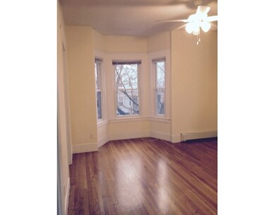 35 Plymouth St unit 2, Cambridge, MA 02141 - photo 3