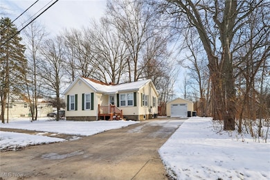 1532 Grant Ave, Ashtabula, OH 44004 - photo 6