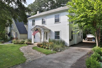 258 Brevoort Rd, Columbus, OH 43214 - photo 2