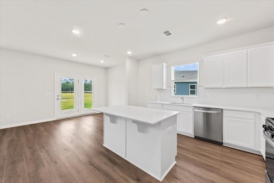 709 Meadowbrook Ln, Summerville, SC 29486 - photo 4