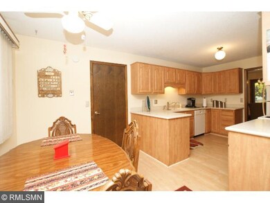 Eat in kitchen