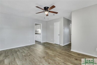 311 S Claxton Ave, Claxton, GA 30417 - photo 4