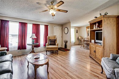 877 Grantville Ln, Asheboro, NC 27205 - photo 2