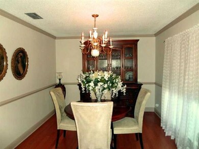 Dining Room. 3