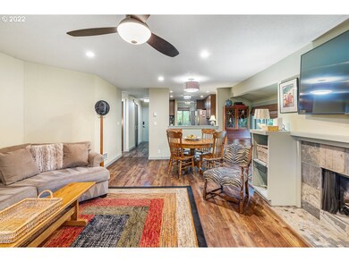 Living Room/Dining Room
