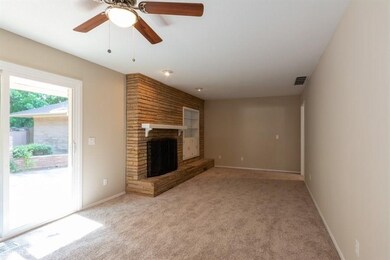 5916 N Sterling Dr, Oklahoma City, OK 73122 - photo 5