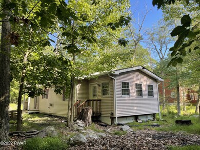 3206 Cherry Ridge Rd, Bushkill, PA 18324 - photo 4