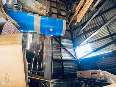 237 Summit St, Tonopah, NV 89049 - photo 6