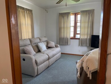 Den, Family room or a Dining room