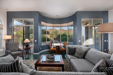 05- Living Room Views