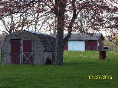 19015 Three Oaks Rd, Three Oaks, MI 49128 - photo 3