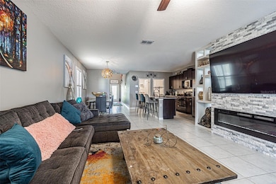 4405 Eternal Prince Dr, Sun City Center, FL 33573 - photo 3