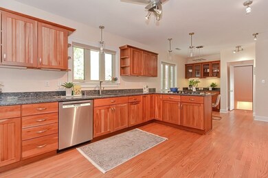 5 Shuman Cir, Newton Center, MA 02459 - photo 6
