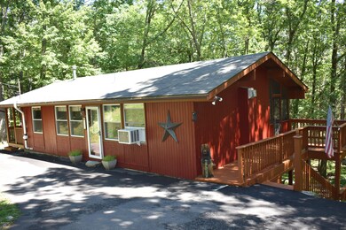 141 Hillside Dr, Lords Valley, PA 18428 - photo 2