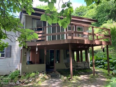 546 9th Ave, Troy, NY 12182 - photo 5