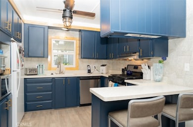 260 N Lyon Ave unit 22, Hemet, CA 92543 - photo 4