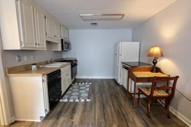 05 kitchen