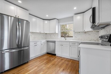 81 Lakeview Ave, Waltham, MA 02451 - photo 4