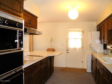 Kitchen has all appliances