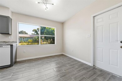 112 Harbor Dr, Winter Haven, FL 33881 - photo 6