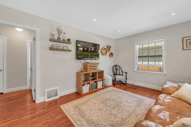 07-4665 Walton Ave-WindowStill-Real