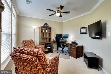 42965 Edgewater St, Chantilly, VA 20152 - photo 7