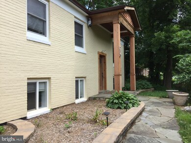 215 Woodcock Ave, Shepherdstown, WV 25443 - photo 3