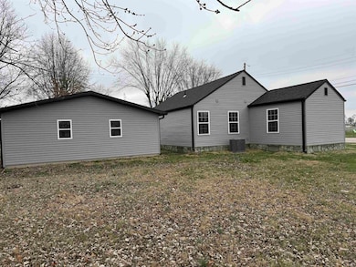 512 S 5th St, Petersburg, IN 47567 - photo 3