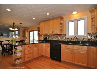 7 Lupine Ct, Wakefield, RI 02879 - photo 4