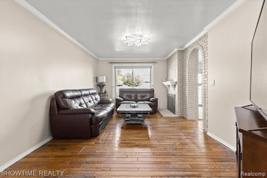 36876 Aaron Ct, Sterling Heights, MI 48312 - photo 7