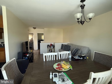 744 E Green St, Allentown, PA 18109 - photo 7