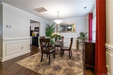 Dining room right off the kitchen.