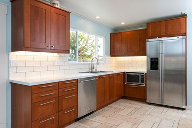 326 Day Rd-011-9-Kitchen-MLS_Size