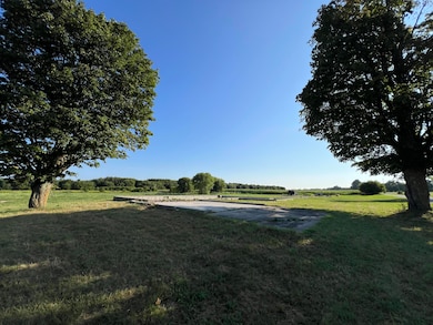 833 Farker Rd, Chateaugay, NY 12920 - photo 3