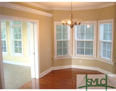 Kitchen. Eat in Kitchen