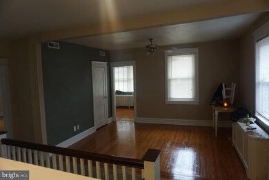 280 N Wycombe Ave unit 2, Lansdowne, PA 19050 - photo 5