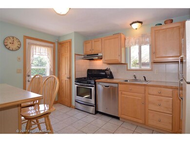 4 Quill Dr, West Warwick, RI 02893 - photo 6