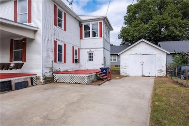 620 W Laurel St, Independence, KS 67301 - photo 3