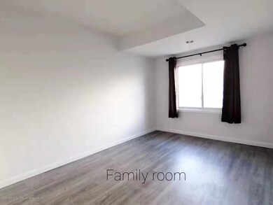 37A Country Dr N unit 7, Staten Island, NY 10314 - photo 6