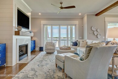 1st Floor Living Area