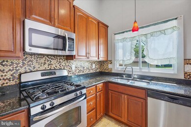 356 Sussex Blvd, Broomall, PA 19008 - photo 7