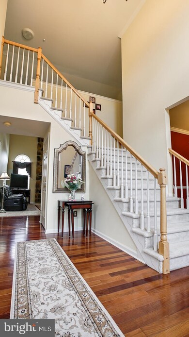 918 Red Coat Farm Dr, Chalfont, PA 18914 - photo 3