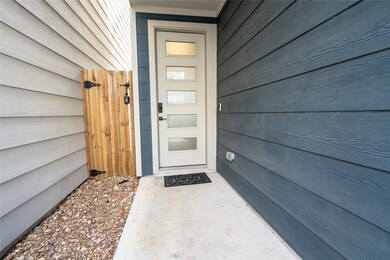 2056 Johanna Dr unit F, Houston, TX 77055 - photo 3