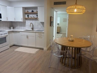 7151 Sunset Way unit 4, Saint Pete Beach, FL 33706 - photo 4