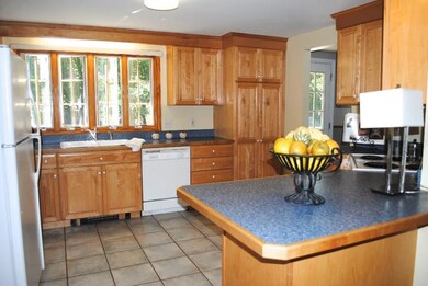 192 Payne Rd, Scarborough, ME 04074 - photo 6