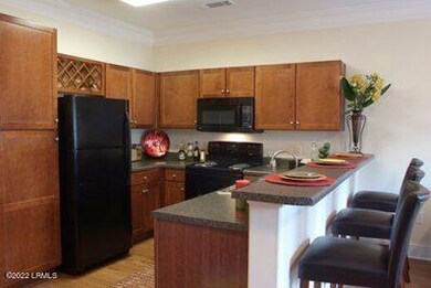 Interior_Kitchen-398.23121387283x0-c-def