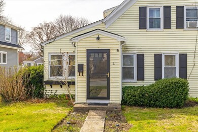 51 Chase St, Hyannis, MA 02601 - photo 2