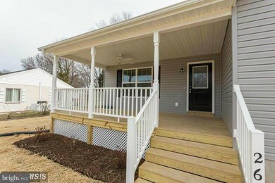 19 Nicholson Dr, Colonial Beach, VA 22443 - photo 2