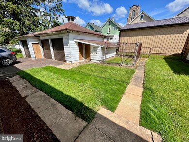 214 Valley St, Brockton, PA 17925 - photo 6