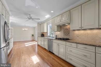 23 Blue Jay Dr, Newark, DE 19713 - photo 4